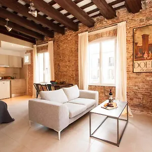  Apartment Deco Barcelona-born St. Spain